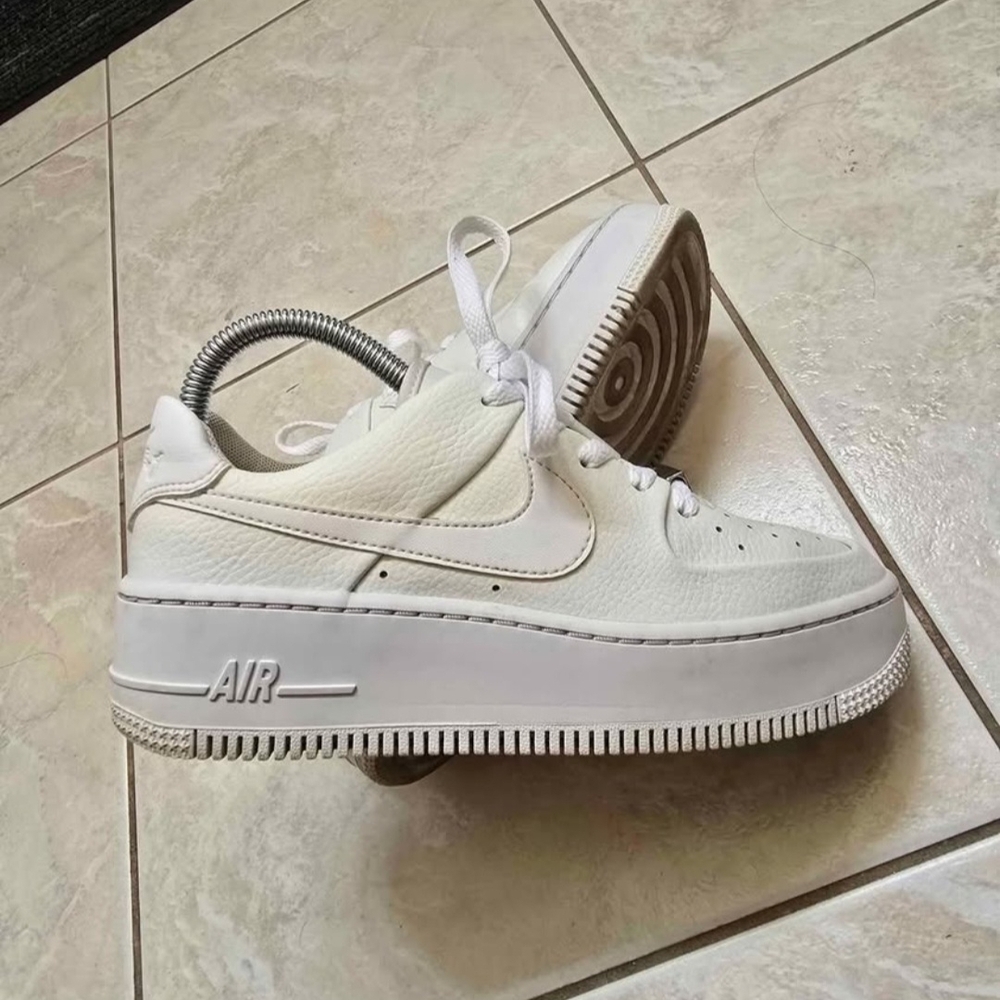 Nike Women's White Sneakers Air Force One Sage